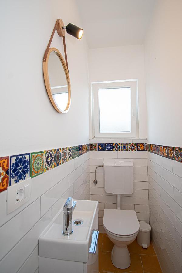 Apartment Nikola Kaštel Novi 外观 照片