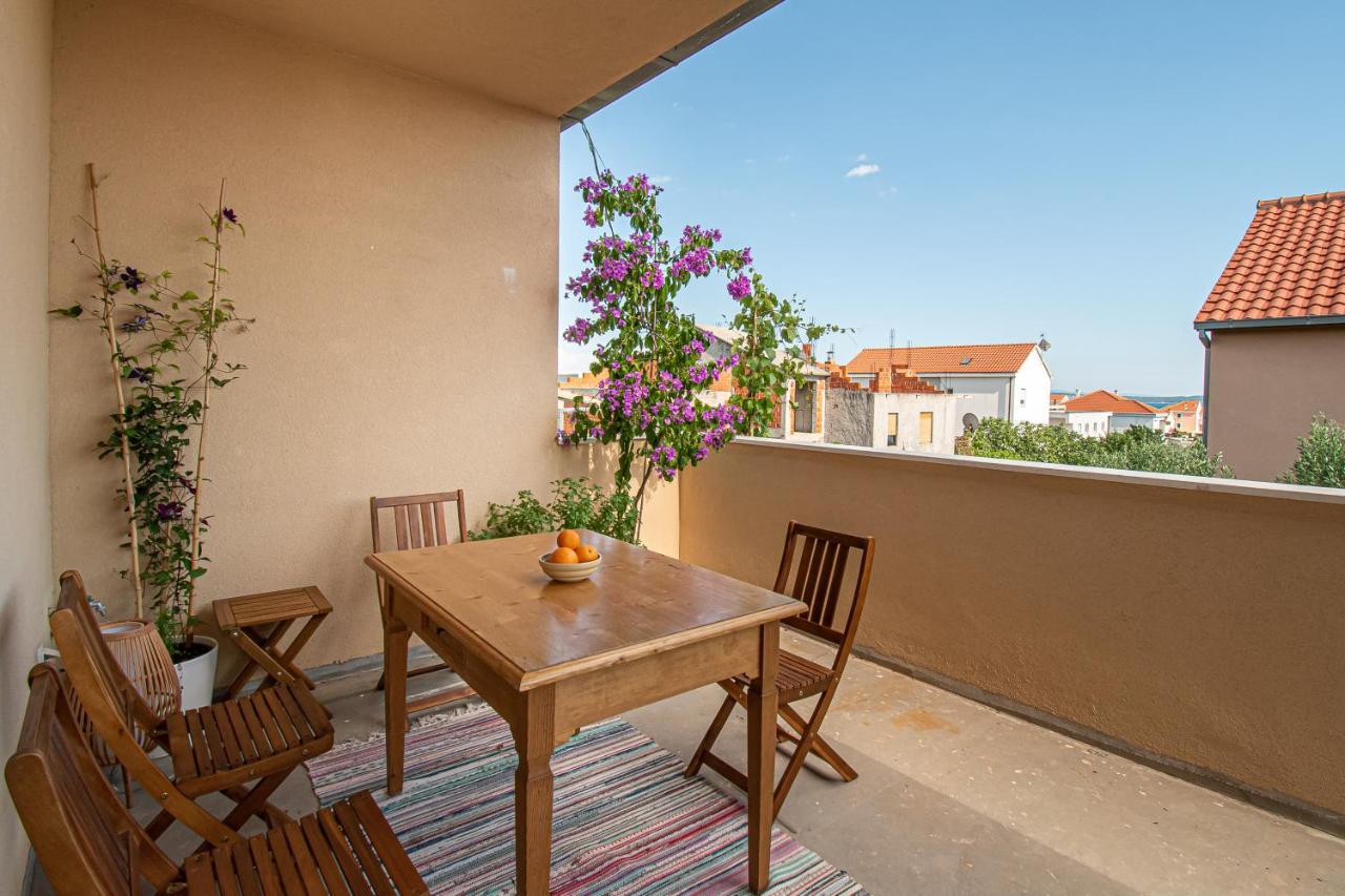 Apartment Nikola Kaštel Novi 外观 照片