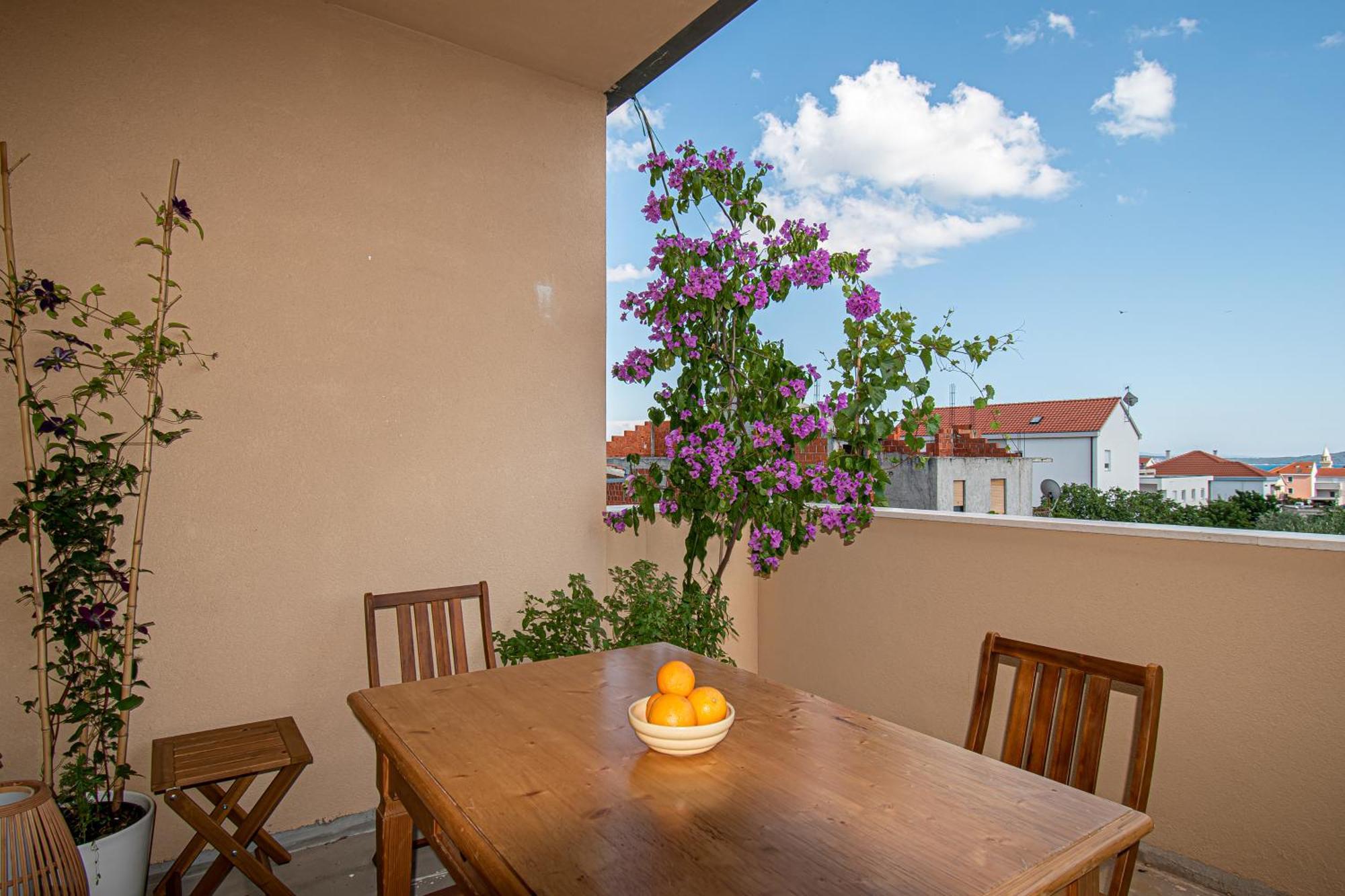Apartment Nikola Kaštel Novi 外观 照片